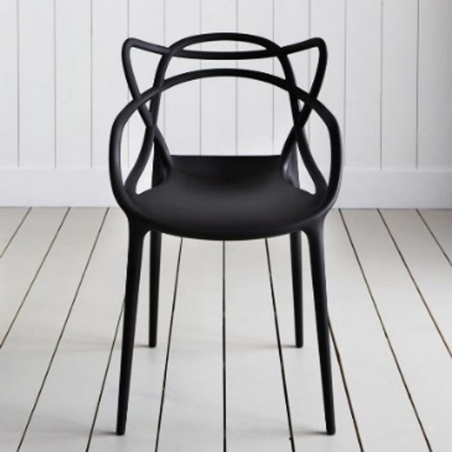 Cadeira-Monobloco-Allegra-Empilhavel-Preta-Garden-Life-2328135