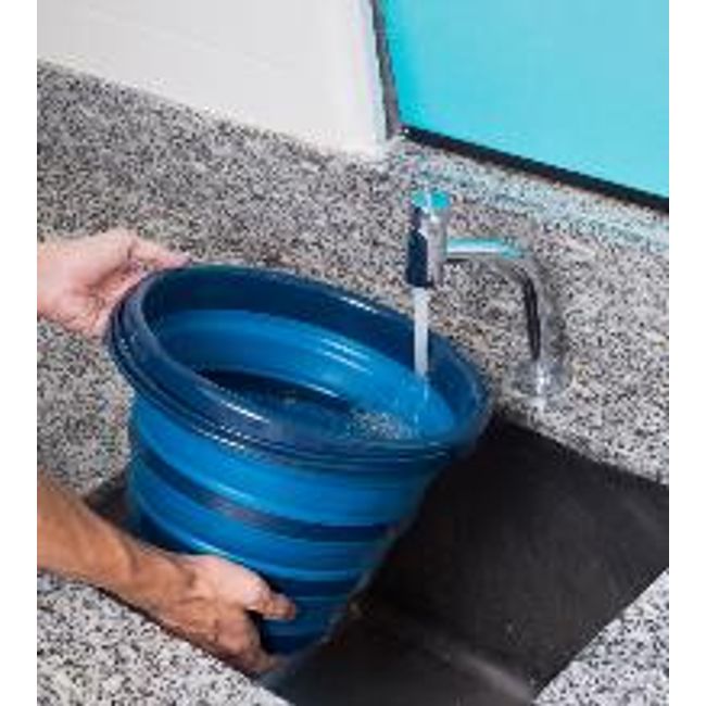 Balde-retratil-em-silicone-10L-azul-Oikos-2363780