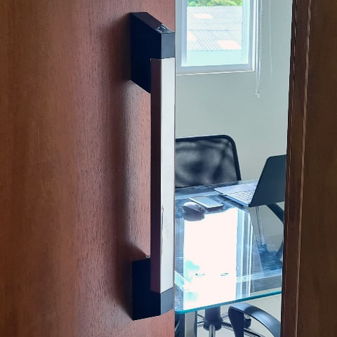 Puxador Duplo Let 565x400x20mm Aço Inox 201 Polido Preto Geris