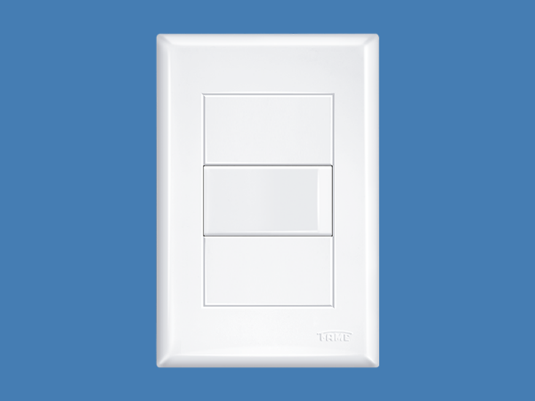 Interruptor simples 16a com placa  evidence Fame