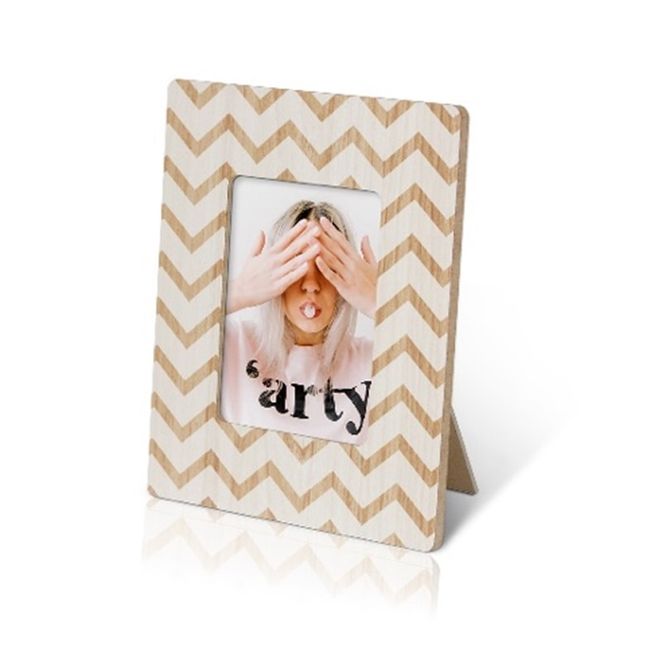 Porta retrato pinus de mesa 10x15cm chevron branco
