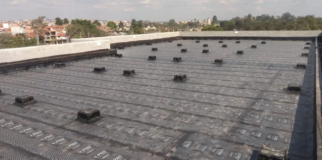 Manta Asfáltica p/ Lajes de Alta Circulação 10m² Vedacit