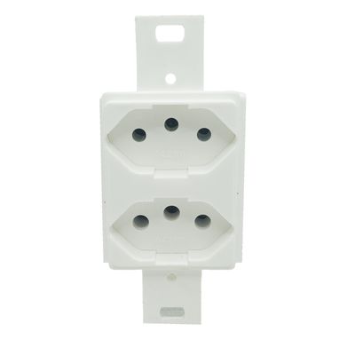 Tomada-10A-E-Tomada-20A-Para-Condulete-Branco-Dicompel-2520702-1