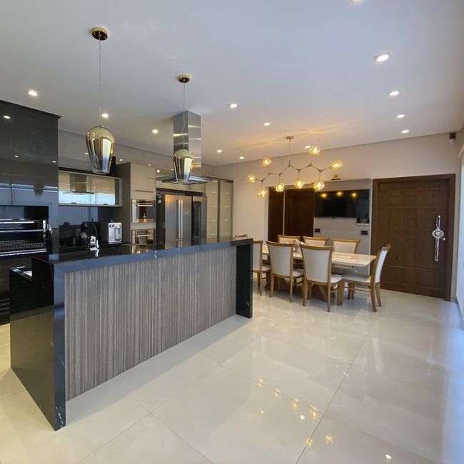 Porcelanato-Copan-Silver-Polido-90-5X90-5-Caixas-2-46m2-Villagres-2565331-1