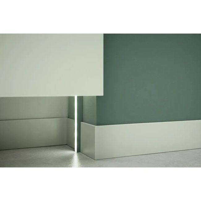 Rodapé Poliestireno Branco Liso FN15 15cmx2,00m Gart