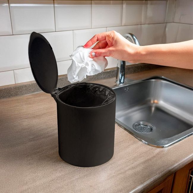 Lixeira-4-Litros-Black-Com-Aro-Interno-Arthi-2598213-1