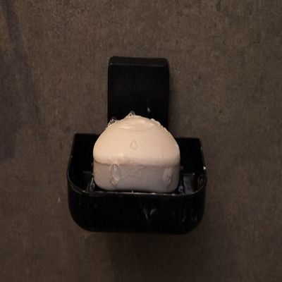 Saboneteira-Linha-Suspensa-3M-Black-Arthi-2598094-1