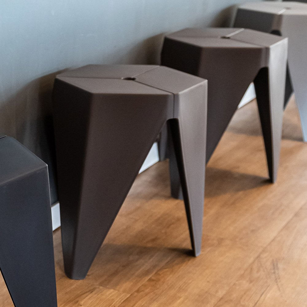 Banco Bee I'm In Cinza Mushroom Grifit