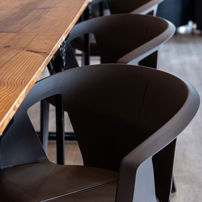 Cadeira Una Preta Im In Empilhável Grifit