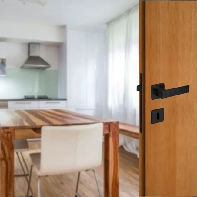 Fechadura Interna Chess Roseta Quadrada 40mm Preta Arouca