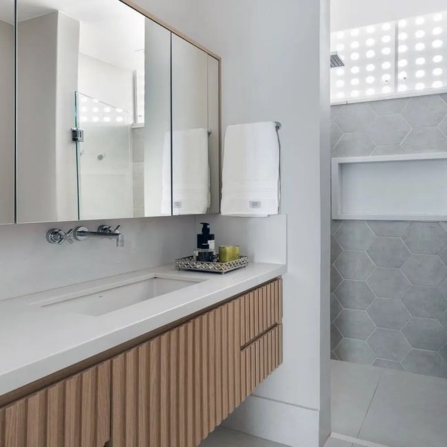 Revestimento Para Piscina Cinza Hexagonal 22,3 cm Grés Sirius Mate Bold Atlas