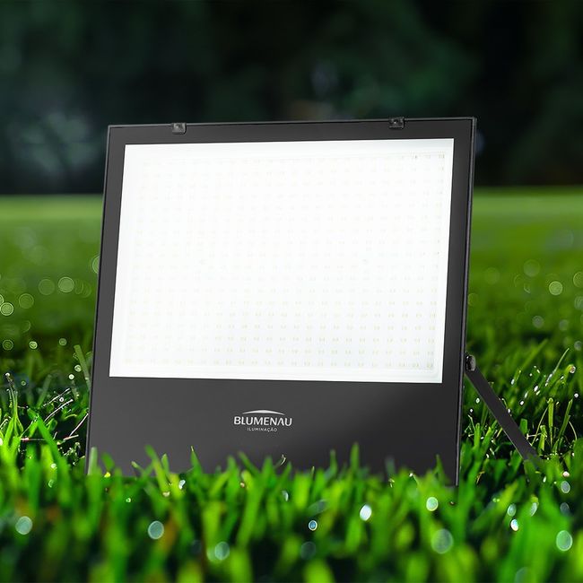 Refletor-Led-Play-400W-Ip66-Aluminio-Quadrado-Bivolt-6500K-Preto-Blumenau-2629437-1