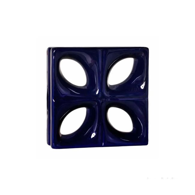 1550381-Image-1