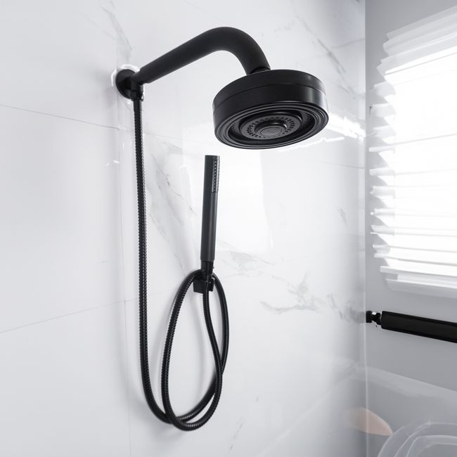 Chuveiro-Redondo-Articulado-Com-Sistema-Autolimpante-Desviador-Integrado-E-Acabamento-Preto-Fosco-Design-Moderno-E-Funcional-2650215