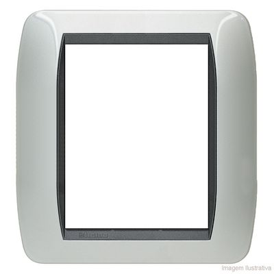 Placa-4x4-6-postos-aluminio-chiaro-Living-Bticino