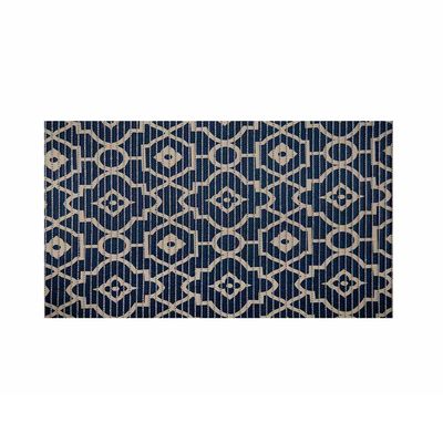 Passadeira-Arabesco-43cm-x-130m-PVC-azul-com-bege-Tropical-Kapazi